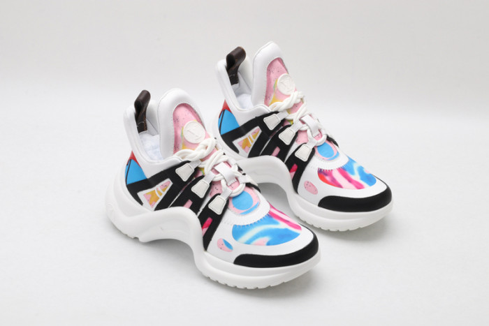 l0vt sneakers