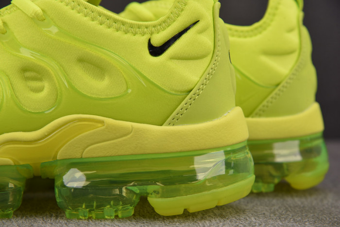 Nike Air VaporMax Plus N/A DX1784-300