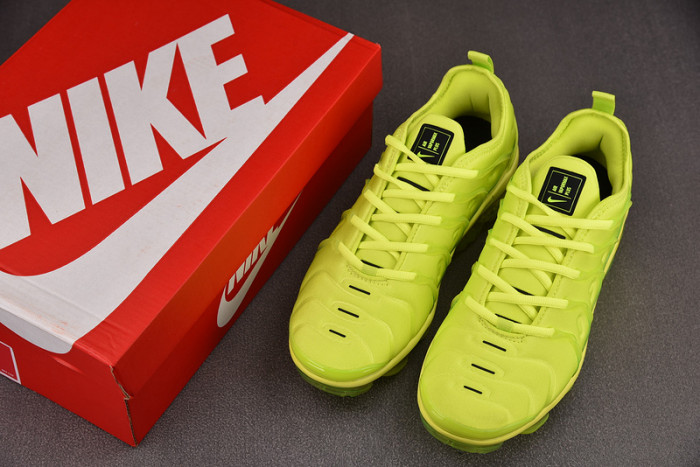 Nike Air VaporMax Plus N/A DX1784-300