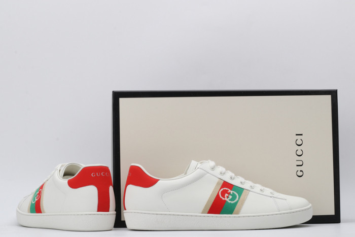 g*u*i ace embroidered low-top sneaker e2327