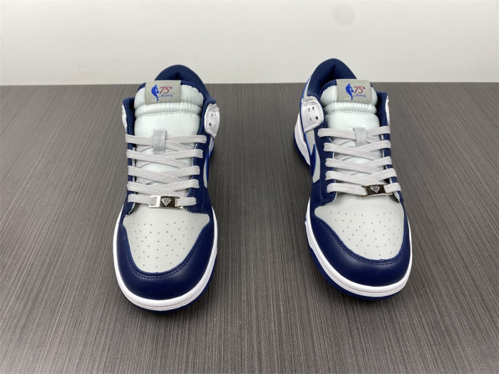 nike dunk low nba 75th anniversary brooklyn nets dd3363-001