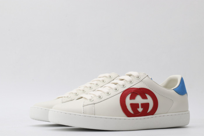 g*u*i ace embroidered low-top sneaker e2334