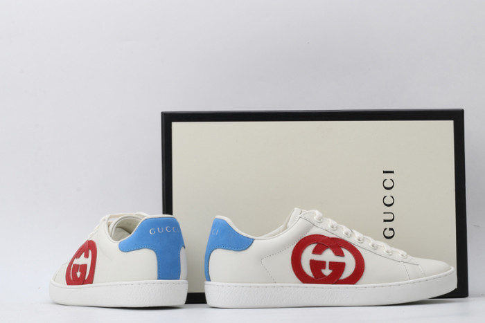g*u*i ace embroidered low-top sneaker e2334