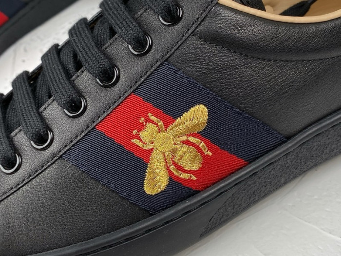 g*u*i ace embroidered low-top sneaker e2272
