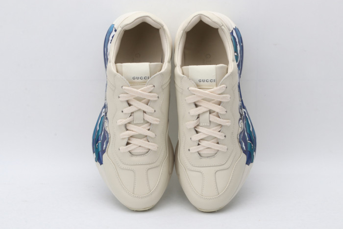 g*u*i ace embroidered low-top sneaker e2291