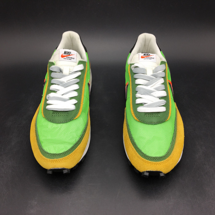 nike ld waffle sacai green gusto bv0073-300