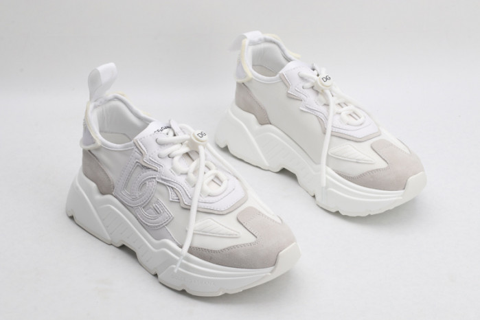 d&g sneakaer d008