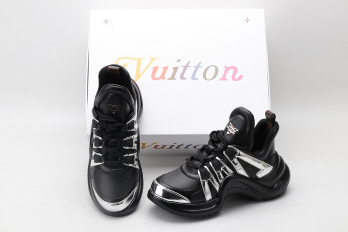 l0vt sneakers