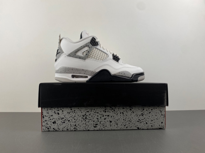 Air Jordan 4 "White Cement" 2025 FV5029-100