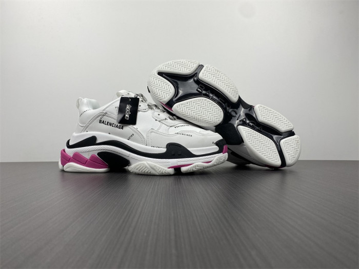 Ba*len*cia*ga triple s sneaker w2fa4 9155