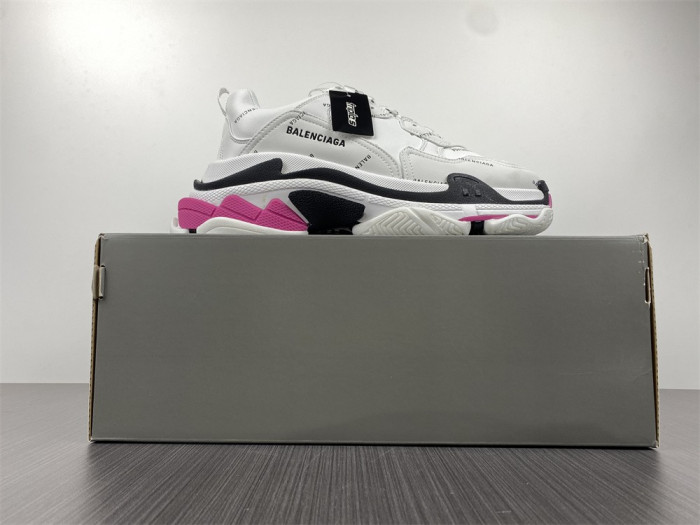 Ba*len*cia*ga triple s sneaker w2fa4 9155