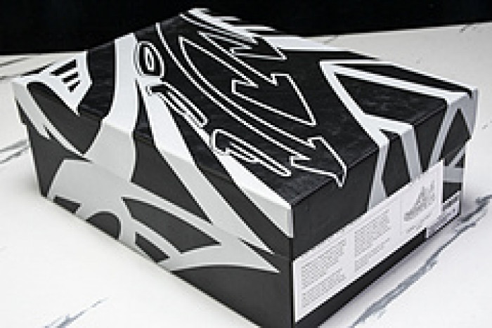 Off-White c/o Virgil Abloh