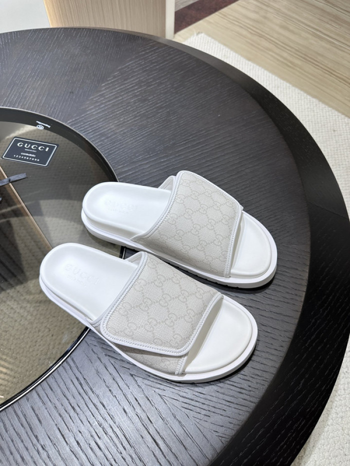 g*u*i sandals d06661