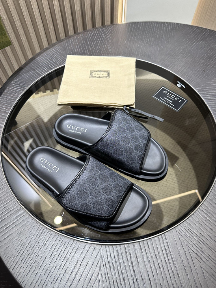 g*u*i sandals d06659