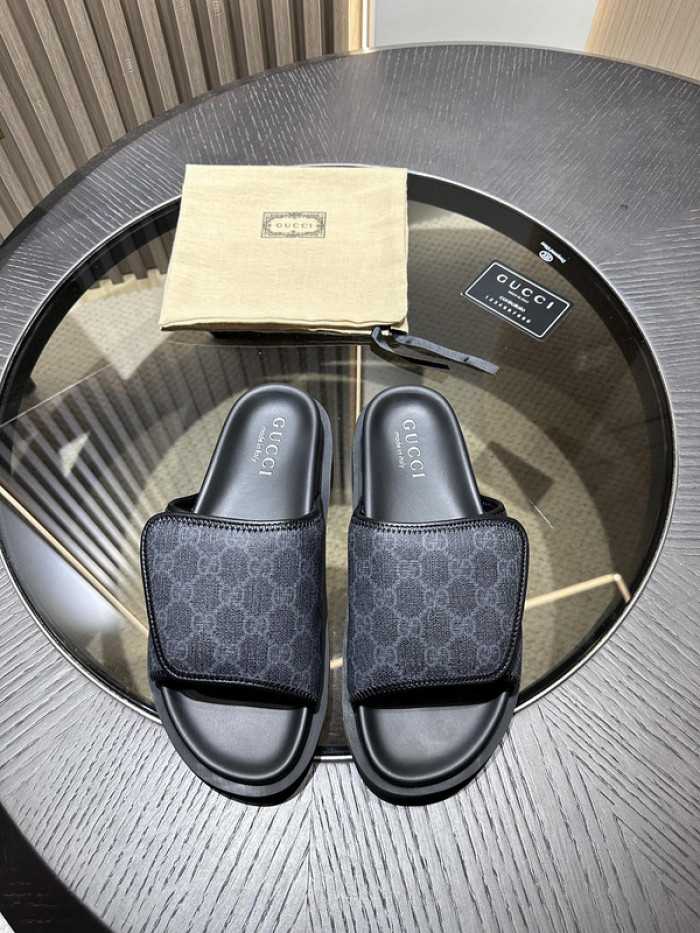 g*u*i sandals d06659