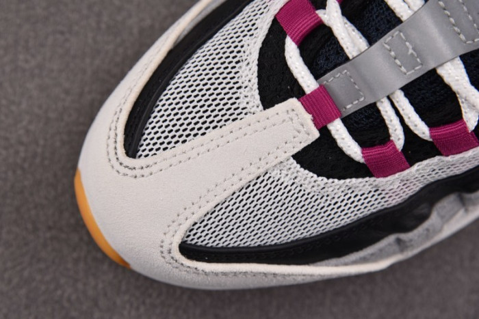 Nike SB x Air Max 95 