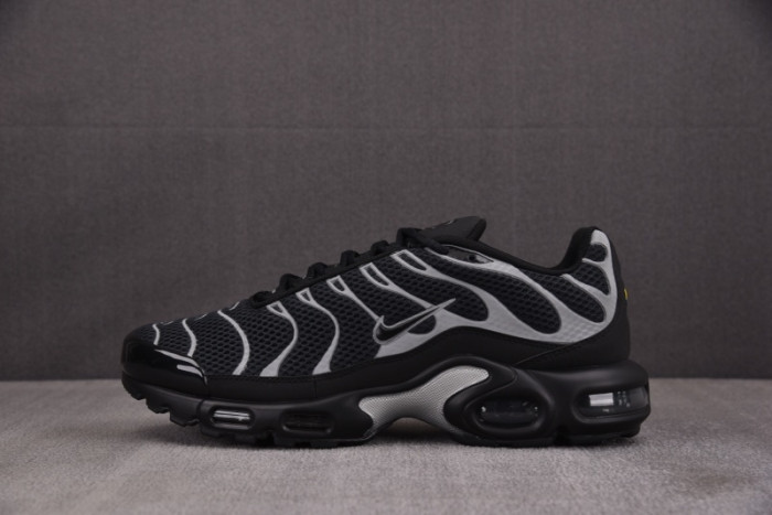 Nike Air Max Plus Black Reflective HQ3029-001
