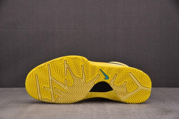 Nike Kobe 4 Protro "CHBL" IH0587-700