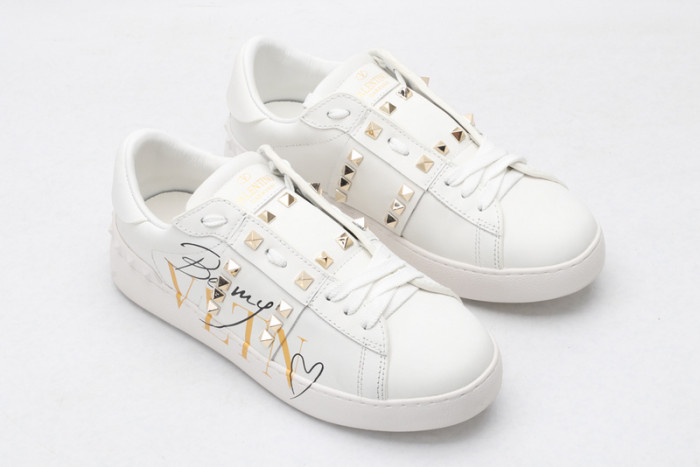 valentino sneakers v108