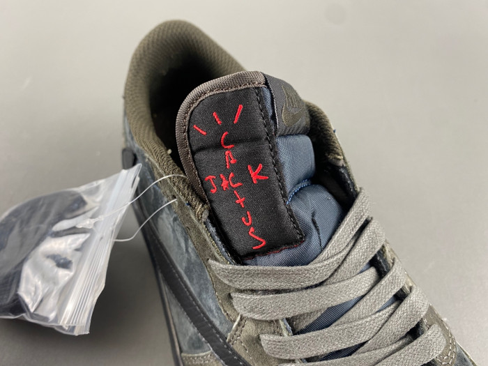 Travis Scott x Air Jordan 1 Low OG CQ4277-111