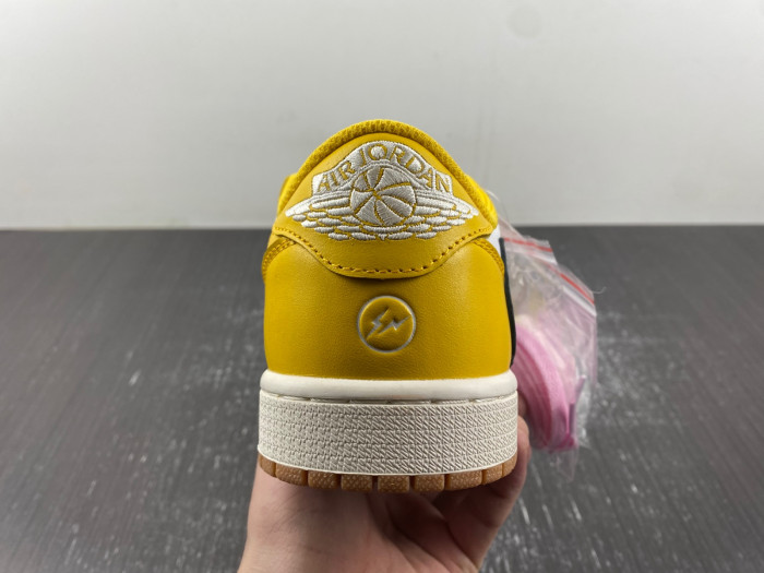 travis scott x air jordan 1 low og aj10129