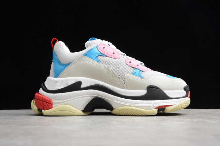 Ba*len*cia*ga triple s w09o5 9023