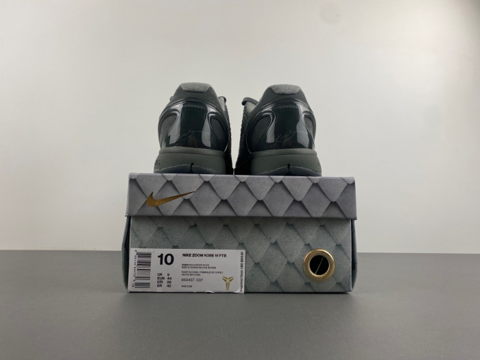zoom kobe 869457-007