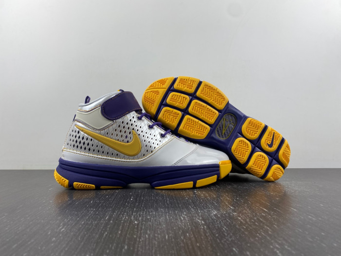nike zoom kobe 2