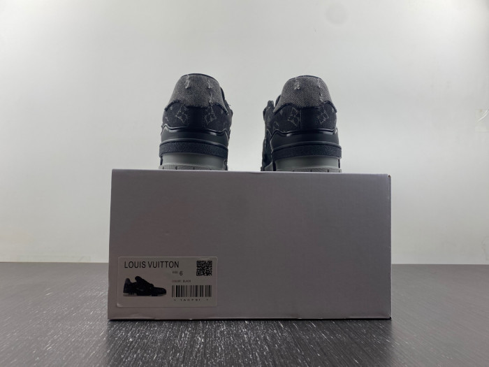 l0vt sneakers