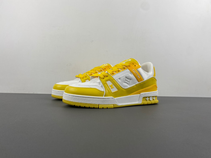 l0vt sneakers