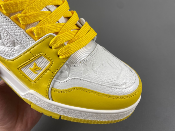 l0vt sneakers