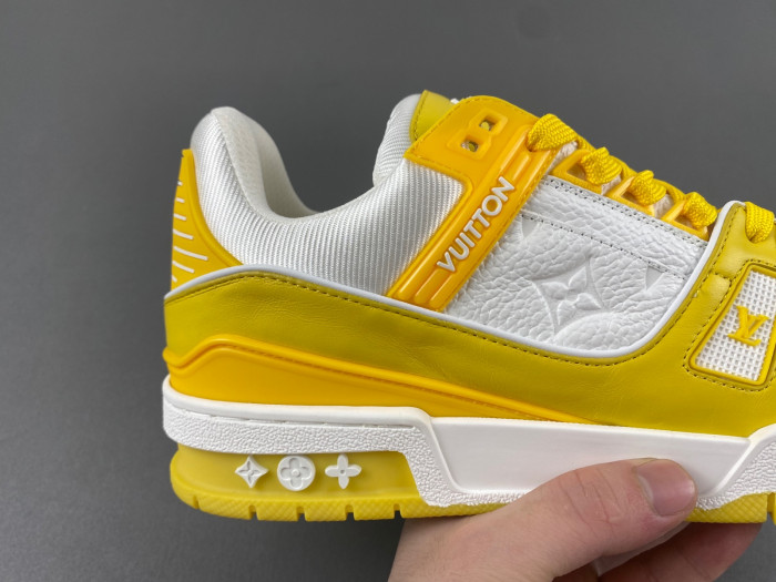l0vt sneakers