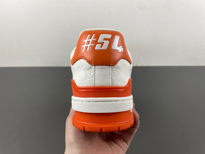 l0vt sneakers