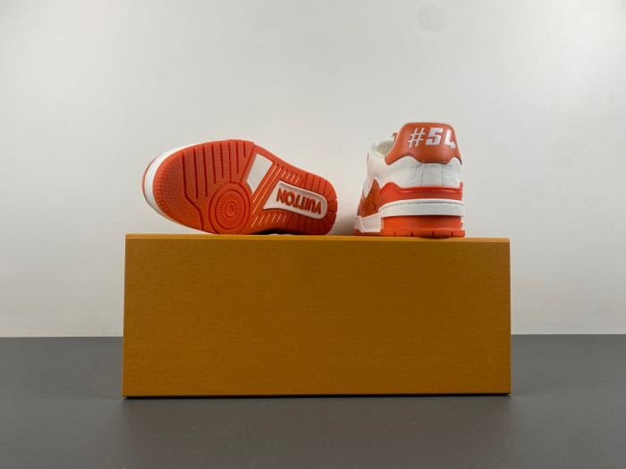 l0vt sneakers