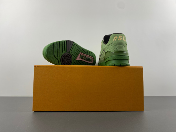 l0vt sneakers