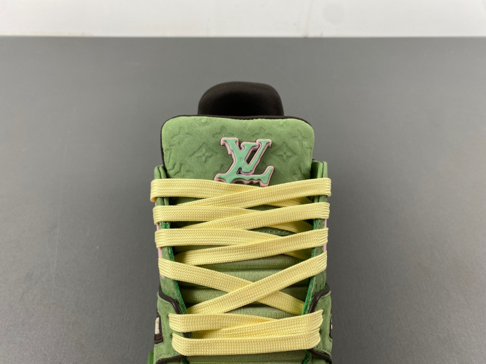 l0vt sneakers