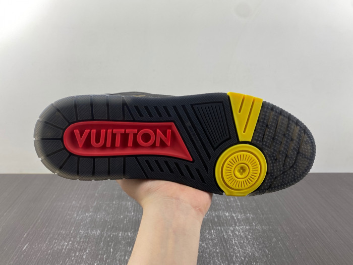 l0vt sneakers
