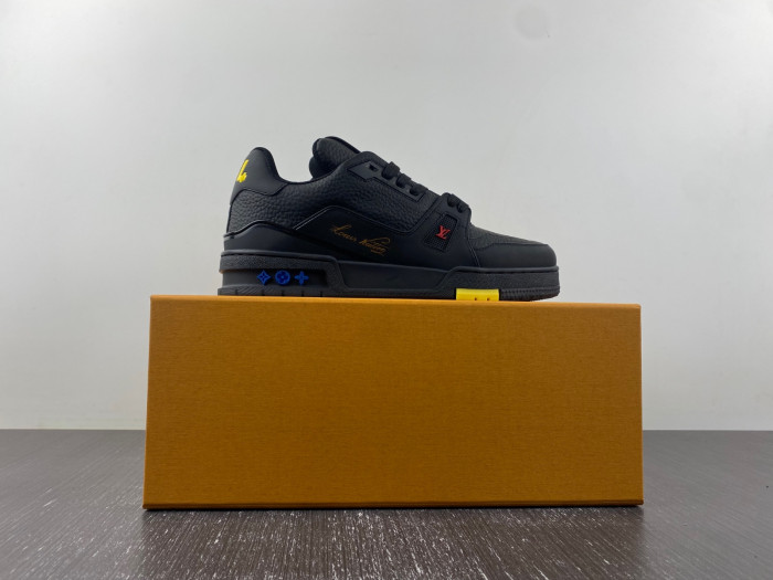 l0vt sneakers