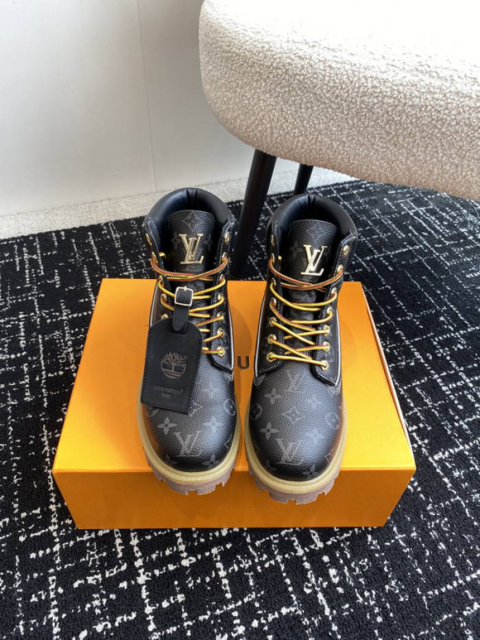 l0vt boots sneakers
