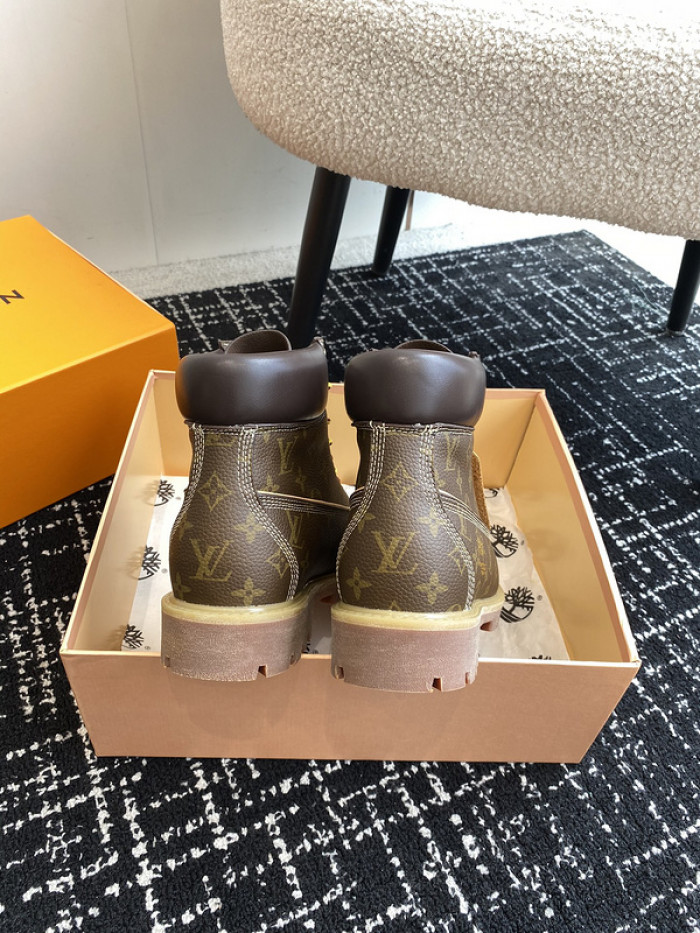 l0vt boots sneakers