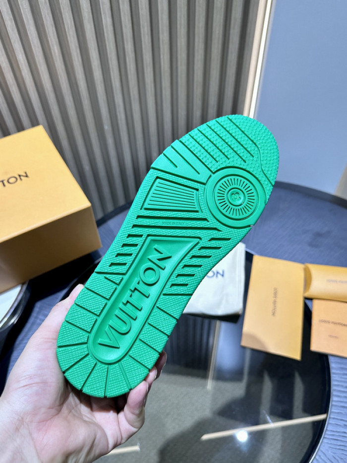 l0vt sneakers