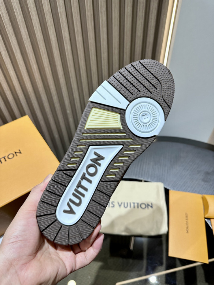 l0vt sneakers