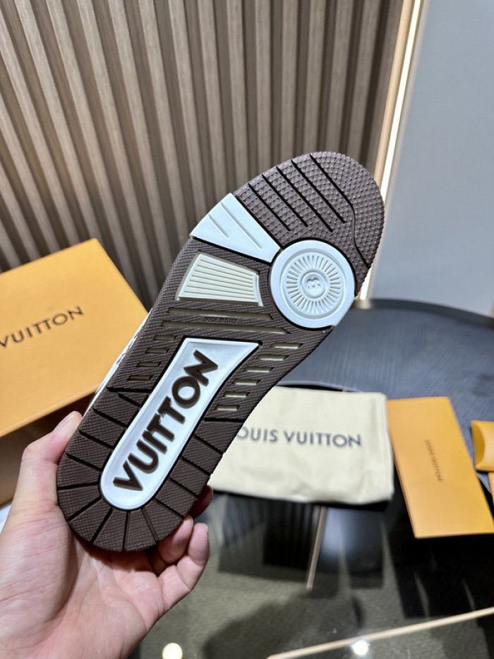 l0vt sneakers