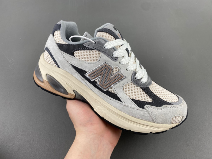New Balance M2010GRY