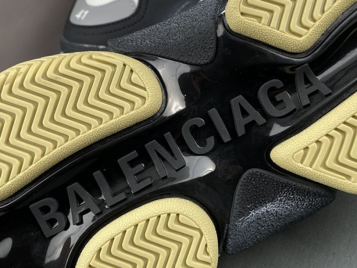 Ba*len*cia*ga triple s ecbl811861c