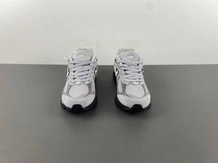 New Balance M2002RC1