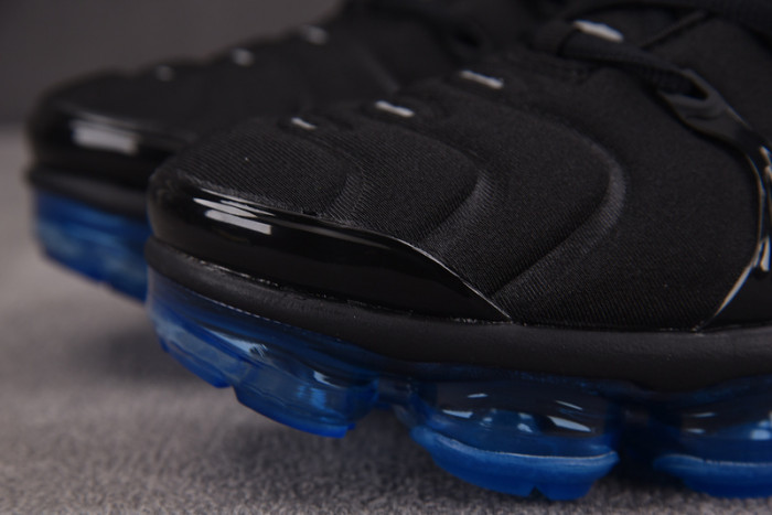 Nike Vapormax Plus Black Red Blue DQ7626-001
