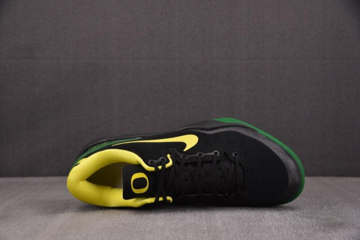 NK Kobe 8 Oregon Ducks PE PACK