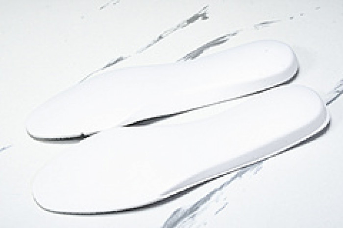 Off-White c/o Virgil Abloh