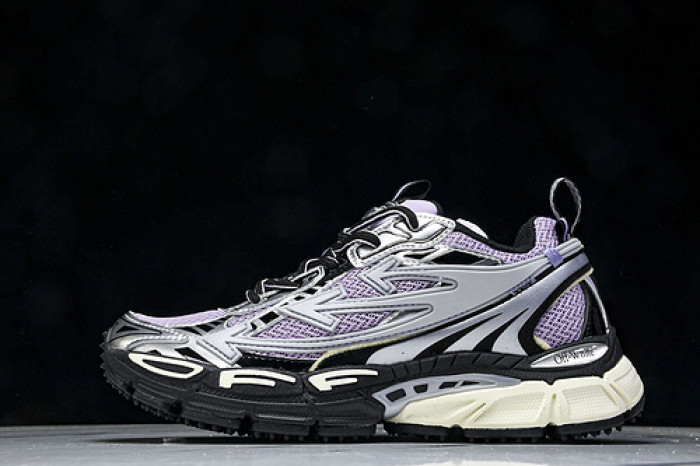 Off-White c/o Virgil Abloh